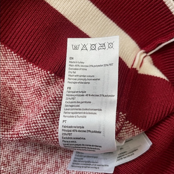 NWT Varley Red & White Walter Knit Gold double Zip Jacket Large - Picture 16 of 16